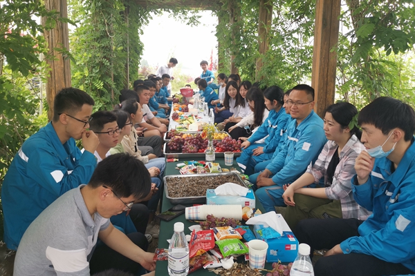 1588731792326527.jpg 附件二:活動(dòng)現(xiàn)場(chǎng).jpg