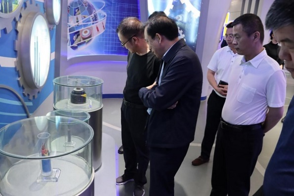 1652687809835056.png 555.png